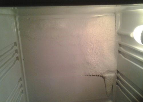 Prečo chladničky ťažko mrznú a čo majú robiť - časté príčiny a spôsoby nápravy porúch
