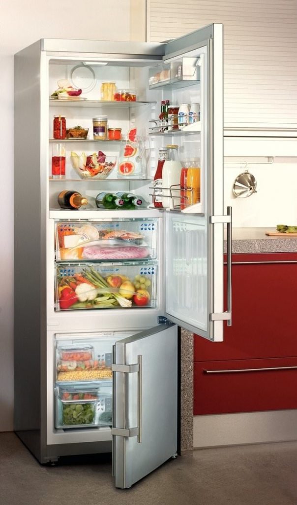 Hvor er det kaldeste stedet i kjøleskapet - over eller under?