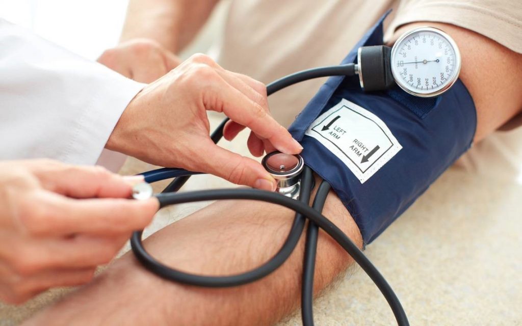 Monitor mecânico de pressão arterial para uso doméstico: classificação dos melhores modelos