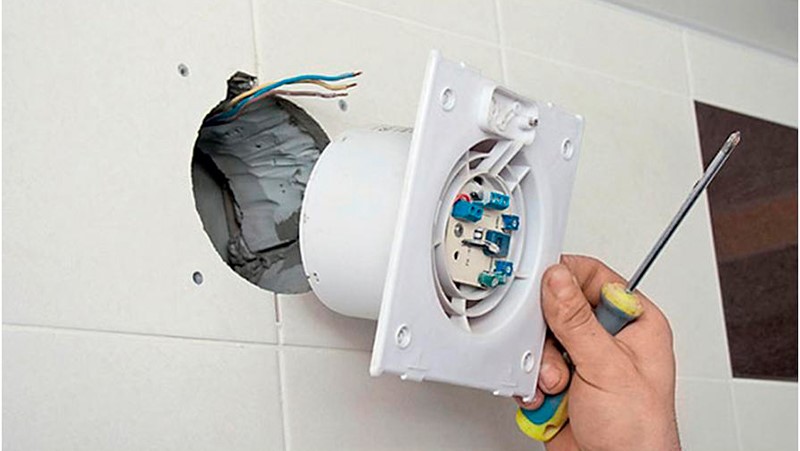 Instalação e seleção de um ventilador para o banheiro e o banheiro