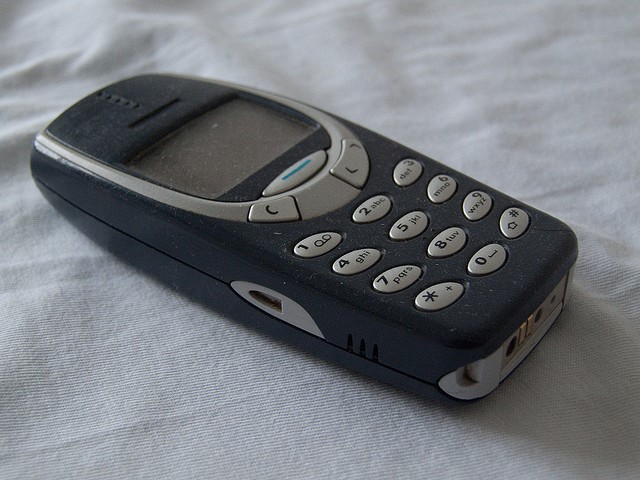 Az első mobiltelefonok