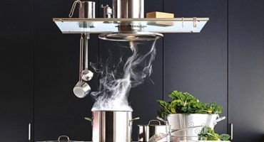 Tvaika nosūcējs: modernas virtuves svaigums un ērtības