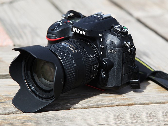 Nikon หรือ canon: SLR ตัวไหนดีกว่าและจะเลือกได้อย่างไร?