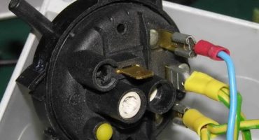 Como verificar o sensor de nível de água (pressostato) na máquina de lavar, reparar e substituir o sensor
