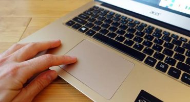 Várias opções para desativar o touchpad em um laptop