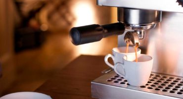 Các loại và loại máy pha cà phê cho gia đình - ưu và nhược điểm của các mô hình khác nhau