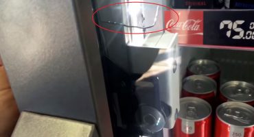 Utasítás: hogyan lehet a hűtőszekrényt távirányító és kulcs nélkül kinyitni