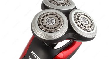 Funkcie a možnosti holiaceho strojčeka s zastrihávačom brady